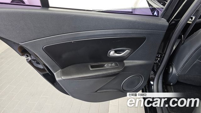 Renault Korea SM3 2016 — photo 15