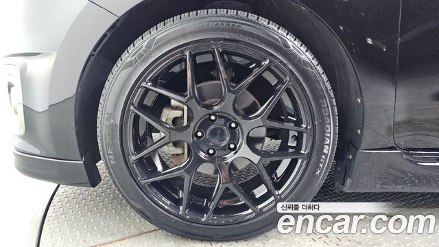 Kia Canival 2018 — photo 5