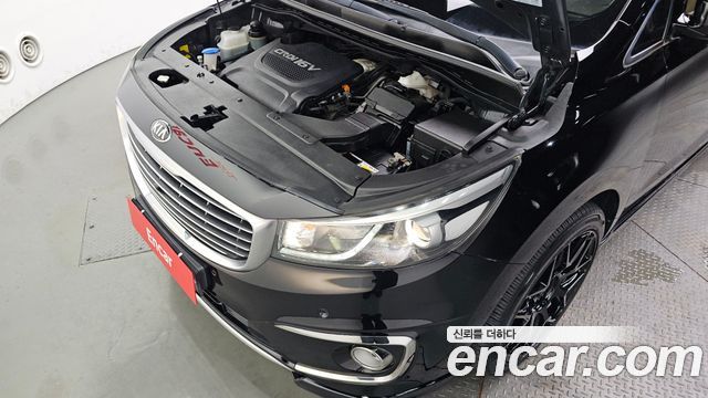 Kia Canival 2018 — photo 6