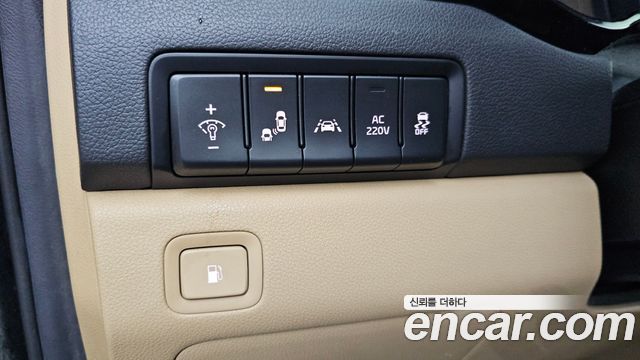 Kia Canival 2018 — photo 13
