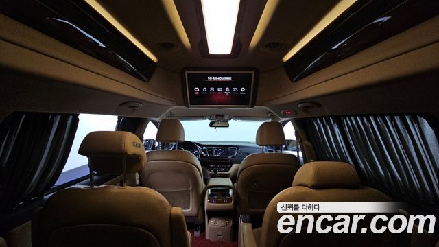 Kia Canival 2018 — photo 19