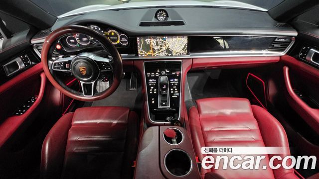 Porsche Panamera 2019 — photo 10