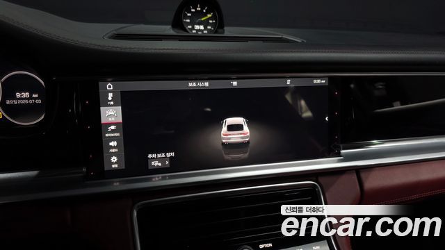 Porsche Panamera 2019 — photo 33