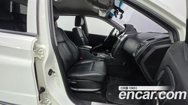 KG Mobility KORANDO 2017 — photo 13