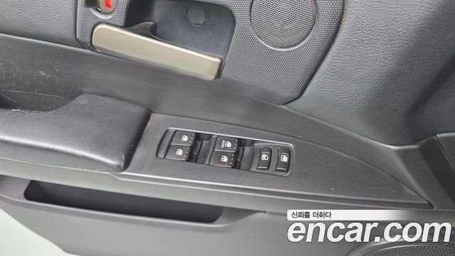 KG Mobility KORANDO 2017 — photo 17
