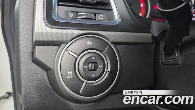 KG Mobility KORANDO 2017 — photo 18