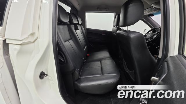KG Mobility KORANDO 2017 — photo 27