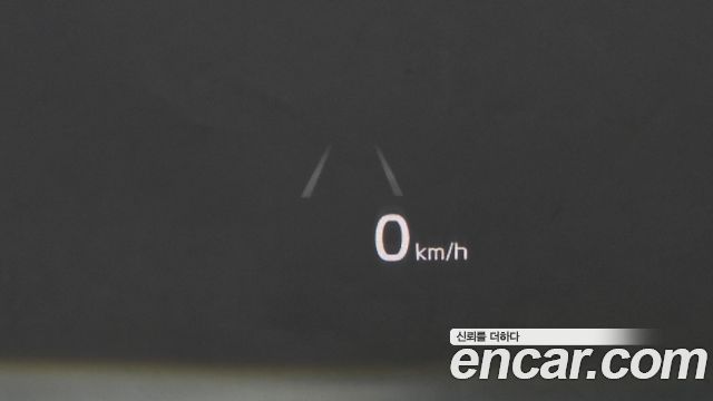 Kia K7 2018 — photo 19