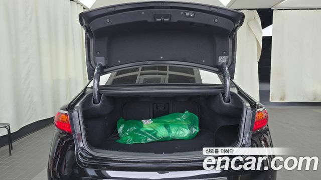 Kia K7 2018 — photo 20