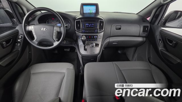 Hyundai Starex 2016 — photo 10