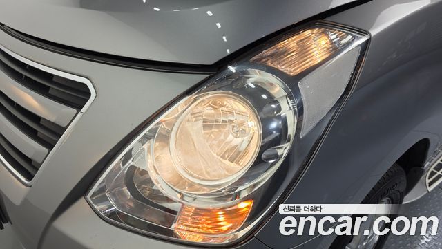 Hyundai Starex 2016 — photo 8