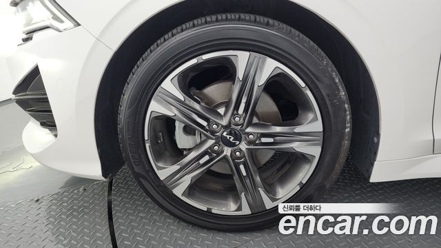 Kia K5 2022 — photo 5