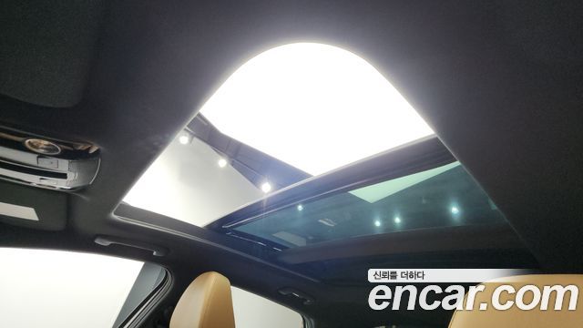 Kia K5 2022 — photo 23