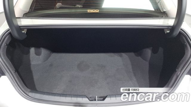 Kia K5 2022 — photo 24