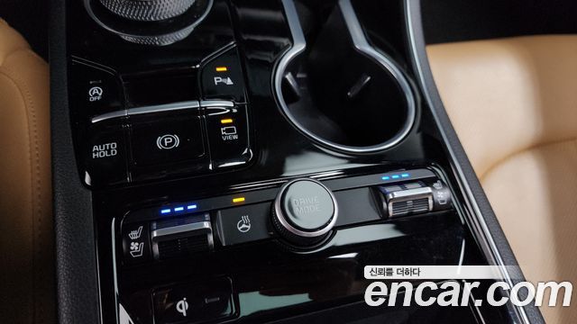 Kia K5 2022 — photo 27
