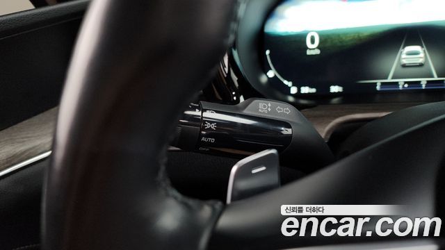Kia K5 2022 — photo 29