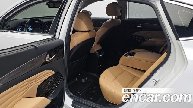Kia K7 2020 — photo 18