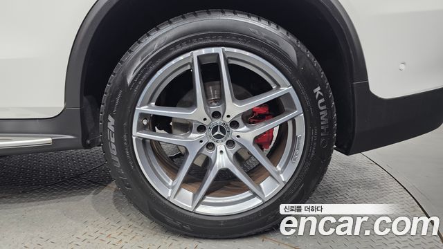 Mercedes-Benz GLC-Class 2018 — photo 7