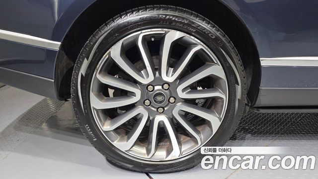 Land Rover Range Rover 2017 — photo 5