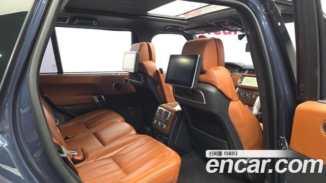 Land Rover Range Rover 2017 — photo 28