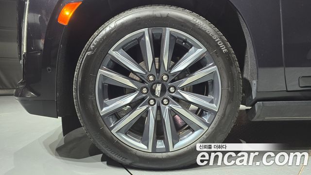 Cadillac Escalade 2023 — photo 5