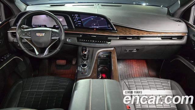 Cadillac Escalade 2023 — photo 7