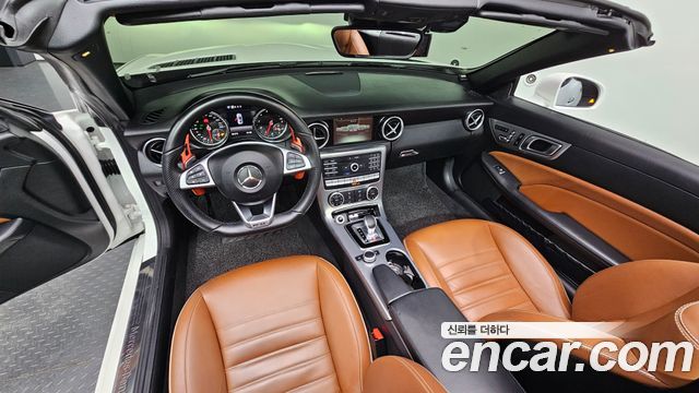 Mercedes-Benz SLC-Class 2019 — photo 10