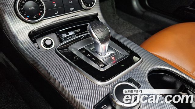 Mercedes-Benz SLC-Class 2019 — photo 12