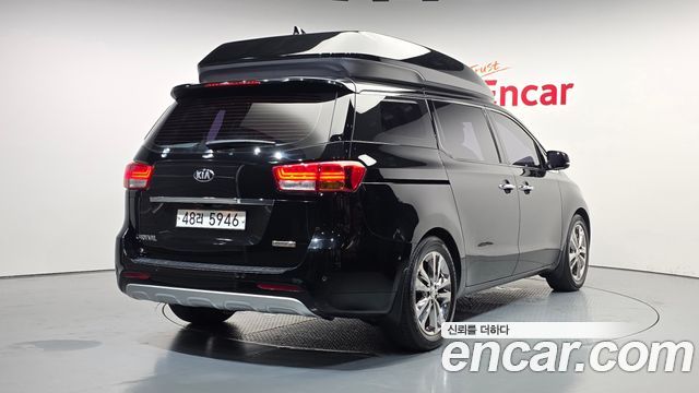 Kia Canival 2016 — photo 2