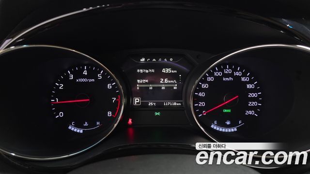 Kia Canival 2016 — photo 11