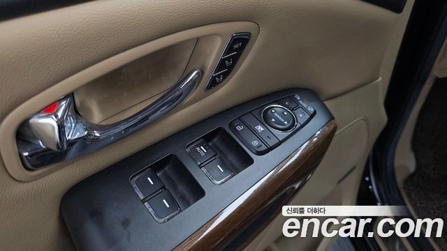 Kia Canival 2016 — photo 27