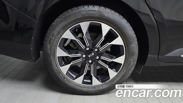 Kia Canival 2021 — photo 5