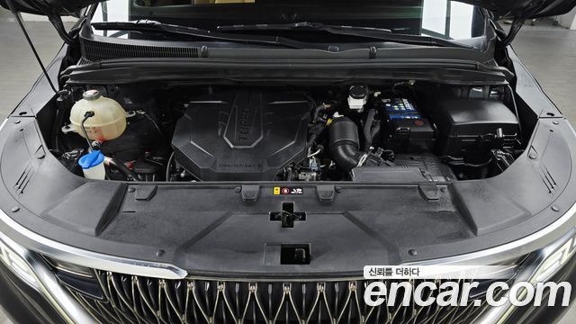 Kia Canival 2021 — photo 6