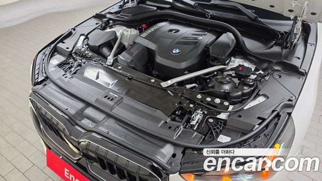 BMW 5-Series 2026 — photo 6