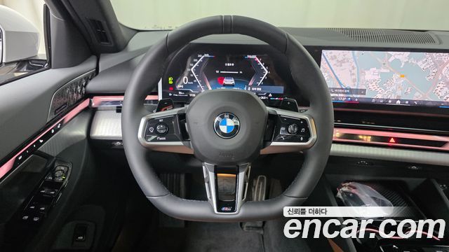 BMW 5-Series 2026 — photo 21