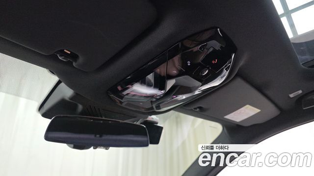 BMW 5-Series 2026 — photo 27