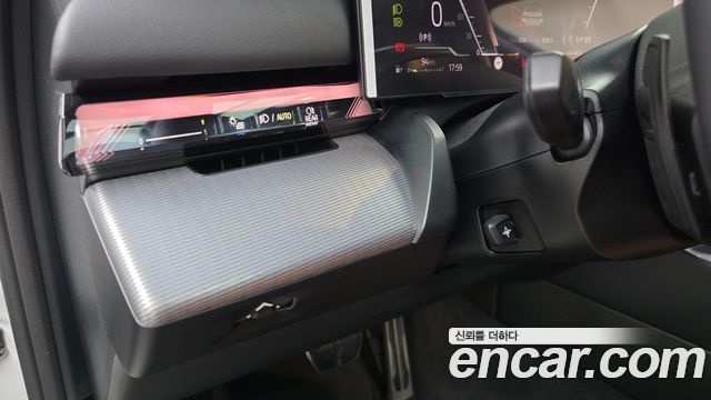 BMW 5-Series 2026 — photo 28