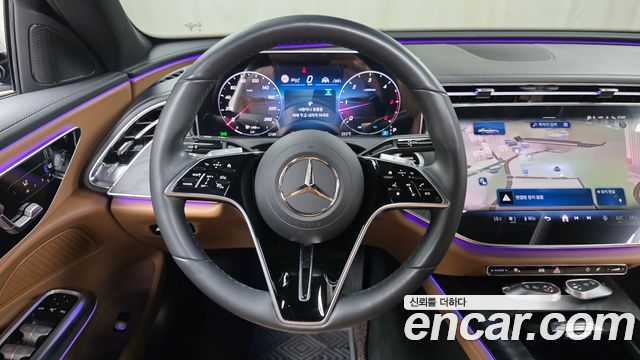 Mercedes-Benz E-Class 2024 — photo 20