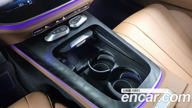 Mercedes-Benz E-Class 2024 — photo 24