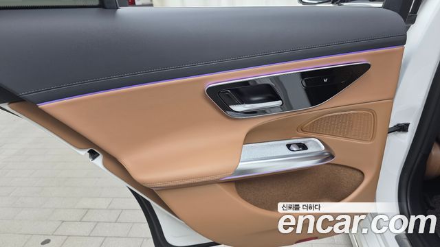 Mercedes-Benz E-Class 2024 — photo 15