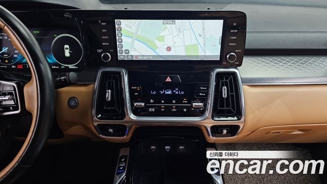 Kia Sorento 2022 — photo 19