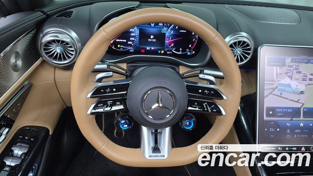 Mercedes-Benz SL-Class 2024 — photo 18
