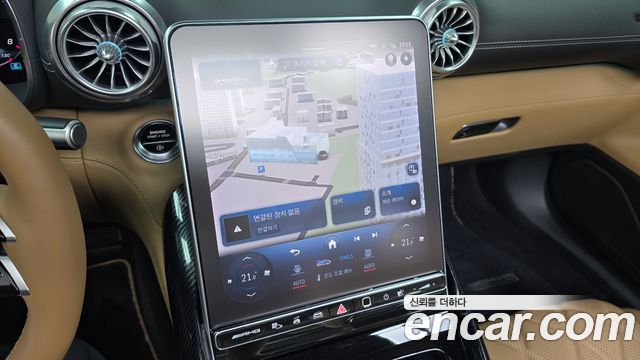 Mercedes-Benz SL-Class 2024 — photo 19