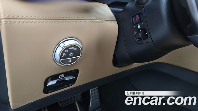 Mercedes-Benz SL-Class 2024 — photo 26