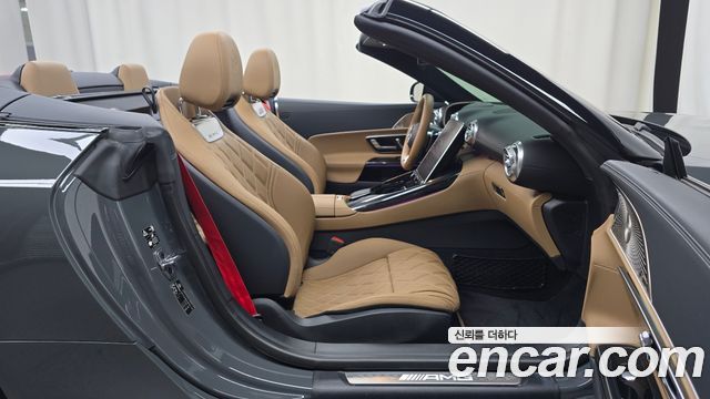 Mercedes-Benz SL-Class 2024 — photo 16