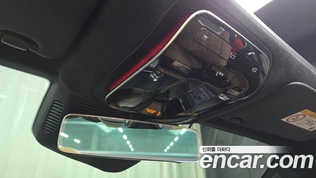 Mercedes-Benz SL-Class 2024 — photo 29