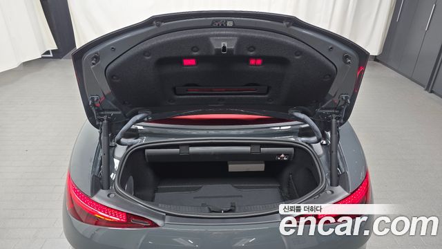 Mercedes-Benz SL-Class 2024 — photo 31