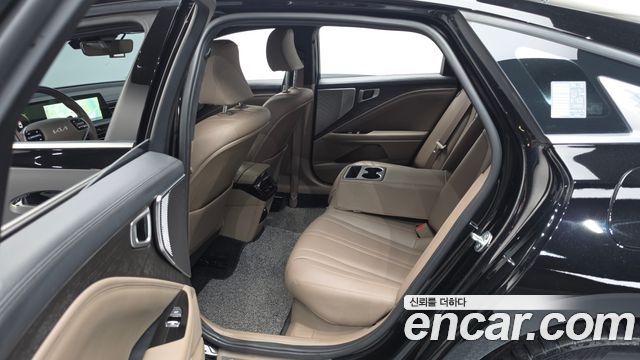 Kia K8 2022 — photo 18