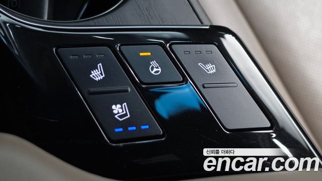 Kia K8 2022 — photo 24