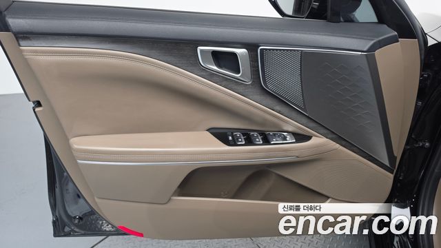 Kia K8 2022 — photo 14